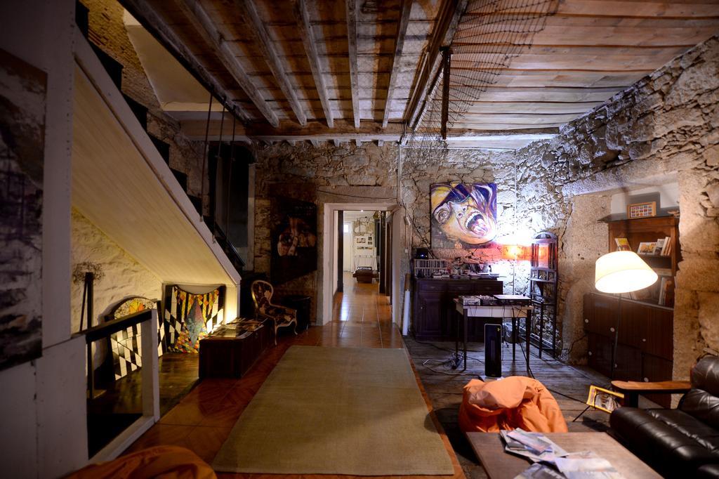 Family Adams House Hostel Braga Ngoại thất bức ảnh