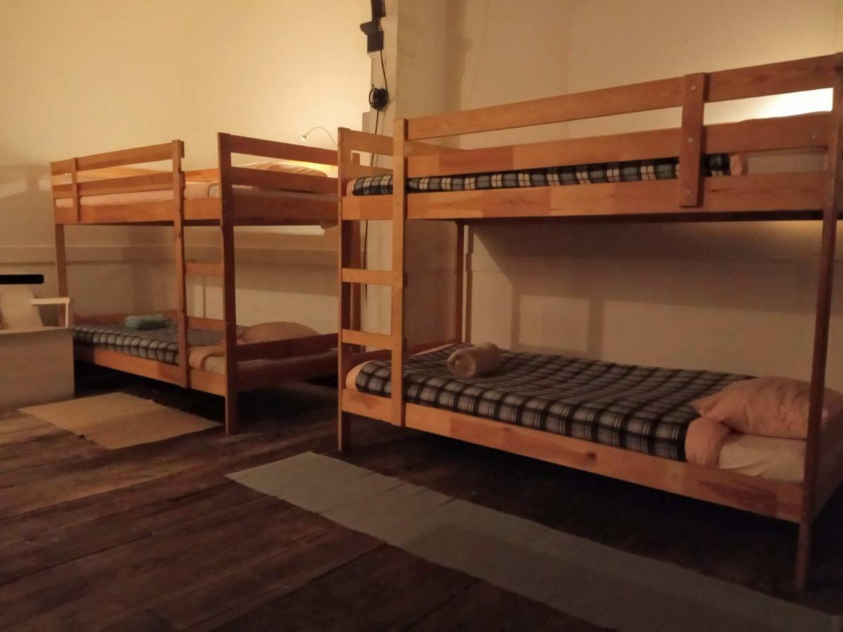 Family Adams House Hostel Braga Ngoại thất bức ảnh